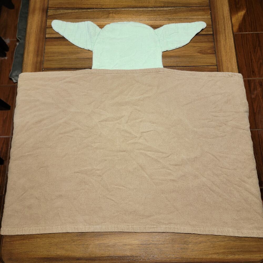 Star Wars Grogu Terry Cloth Hooded Kids Towel 24" X 47"
